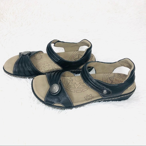 Taos Footwear Shoes | Taos Footwear Womens Escape Sandals | Poshmark